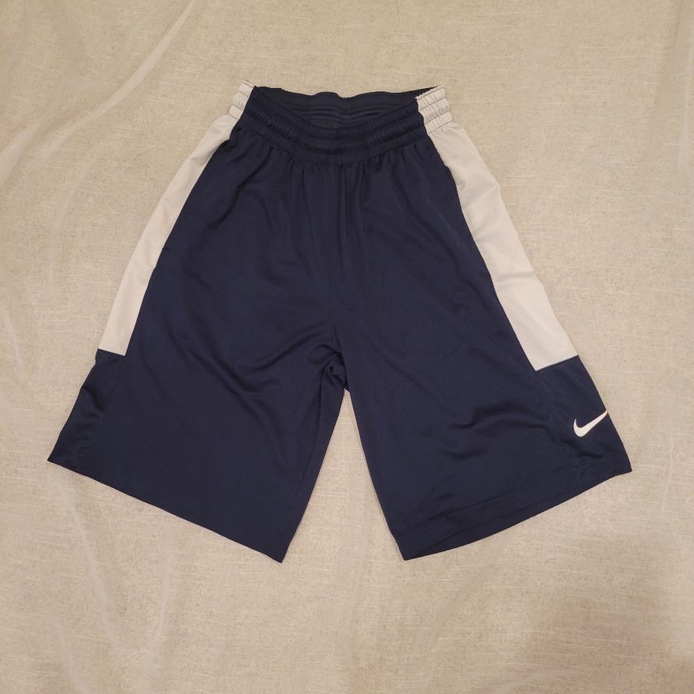Nike Men's Basketball Shorts size S